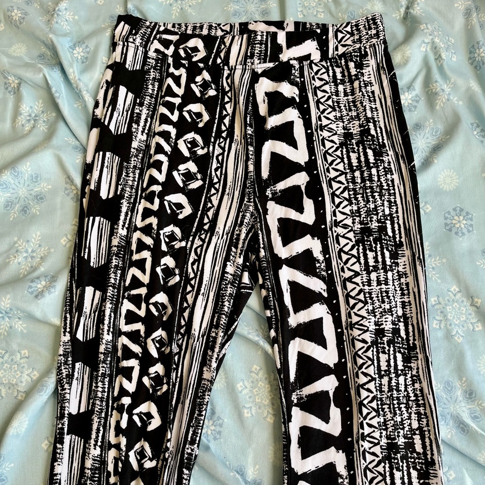 soft flare leggings, like the tiktok leggings
